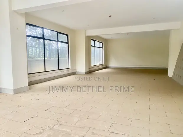 Eneo la Ofisi la Prime Ground Floor kwa Kukodisha - Westlands - 1