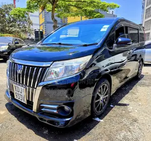 Toyota Esquire 2.0 FWD (7 Seater) 2016 Purple