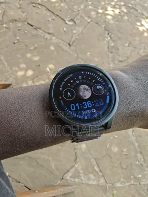 Samsung Galaxy Watch 5 43.3mm na Straps 4 & Chargers 2