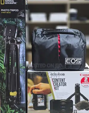 Canon R50 Content Creator Kit