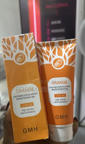 Orange Enzyme Exfoliator - Smooth Glowing Skin