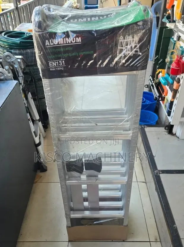 Foldable Aluminium Ladder - 1