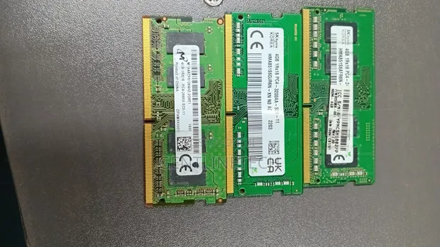 Samsung DDR4 RAM 4GB Laptop Memory - 1