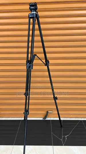 Weifeng WF-717 Professional Video Tripod