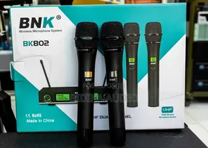 BNK BK802 UHF Wireless Microphone System
