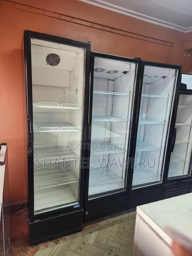 Display Fridge Iliyoangaliwa Ubora - 1