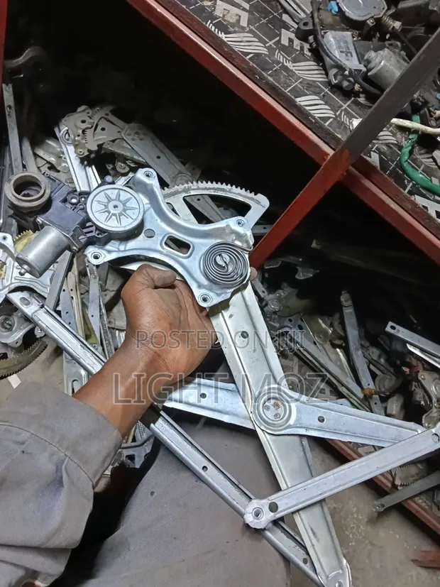 Toyota Prado 150 Winder Machine - 1