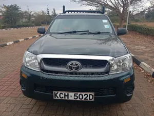 Toyota Hilux 2008 Kijani