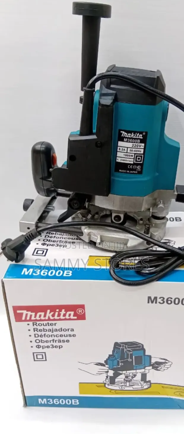 Makita Plunge Router for Cabinet Making, Doors, Furniture - 1