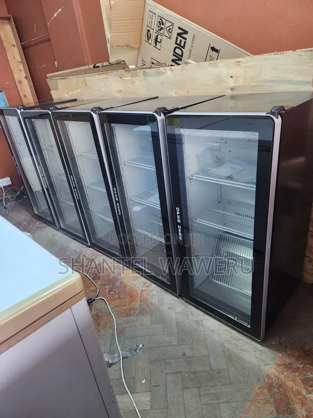 Eco Display Refrigerator 180 Litres - 1