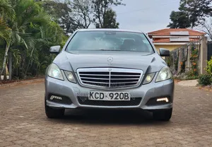 Mercedes-Benz E200 CGI 2009