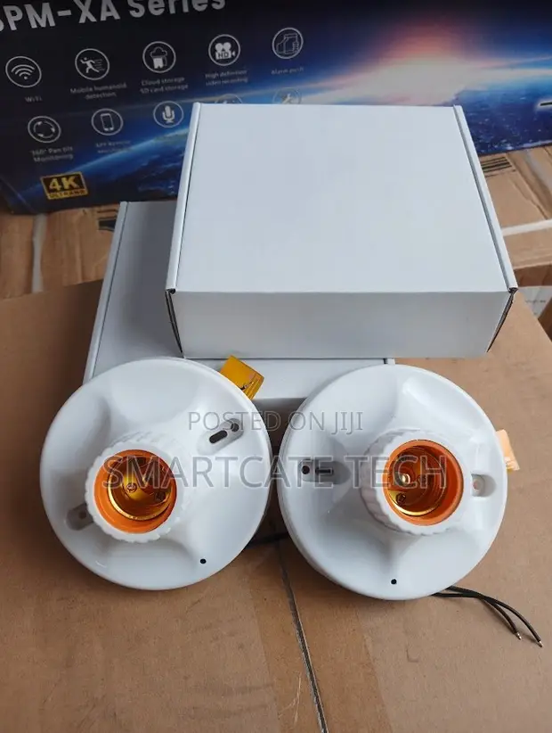 Kamera ya CCTV ya Bulb Holder yenye Mwonekano wa 360° - 1