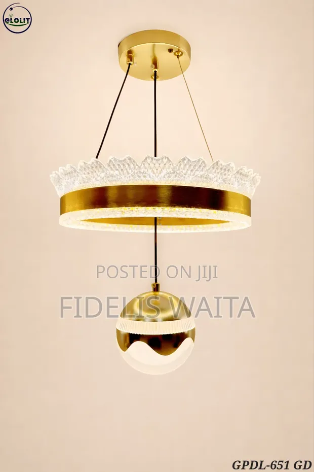 Stylish 3-Light Chandelier - 1
