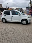 Toyota Passo 1.0 AWD 2014 White - 4