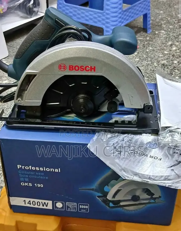 Bosch 7" 1400W Circular Saw - 1