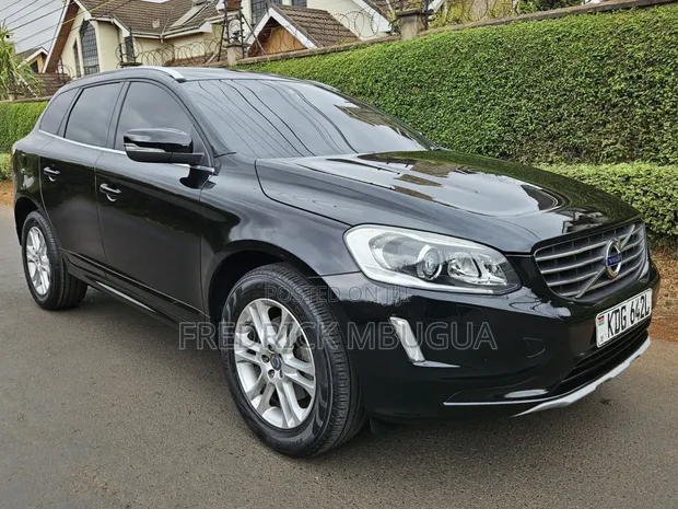 Volvo XC60 T5 Premier FWD 2015 Black - 1