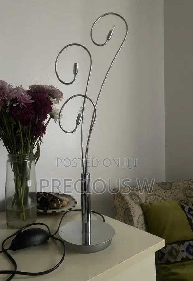 Curved Table Lamp - 1