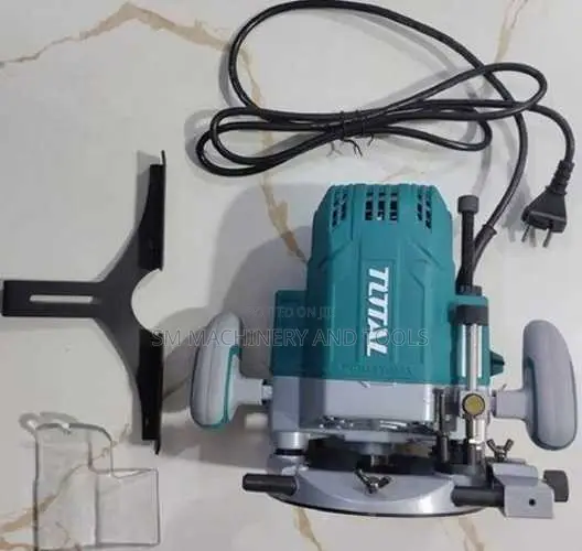 Total TR111216 Router 1600W - 1