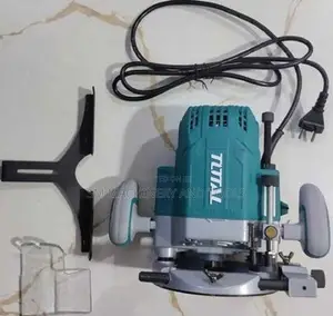 Total TR111216 Router 1600W