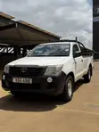 Toyota Hilux 2014 White - 4