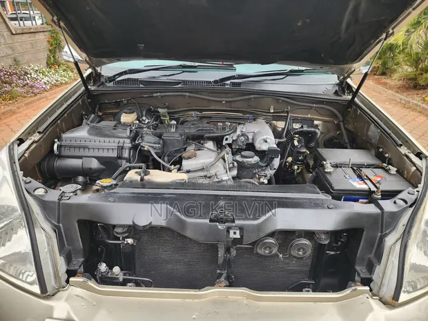 Toyota Land Cruiser Prado 2.7 5dr 2003 Gold - 1