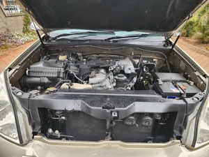 Toyota Land Cruiser Prado 2.7 5dr 2003 Gold