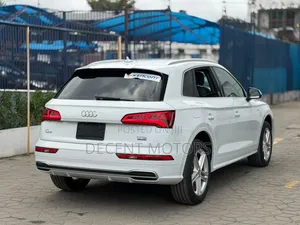 Audi Q5 2.0T Premium AWD quattro 2019