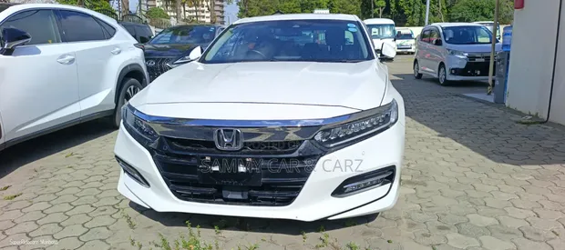 Honda Accord 2020 White - 1