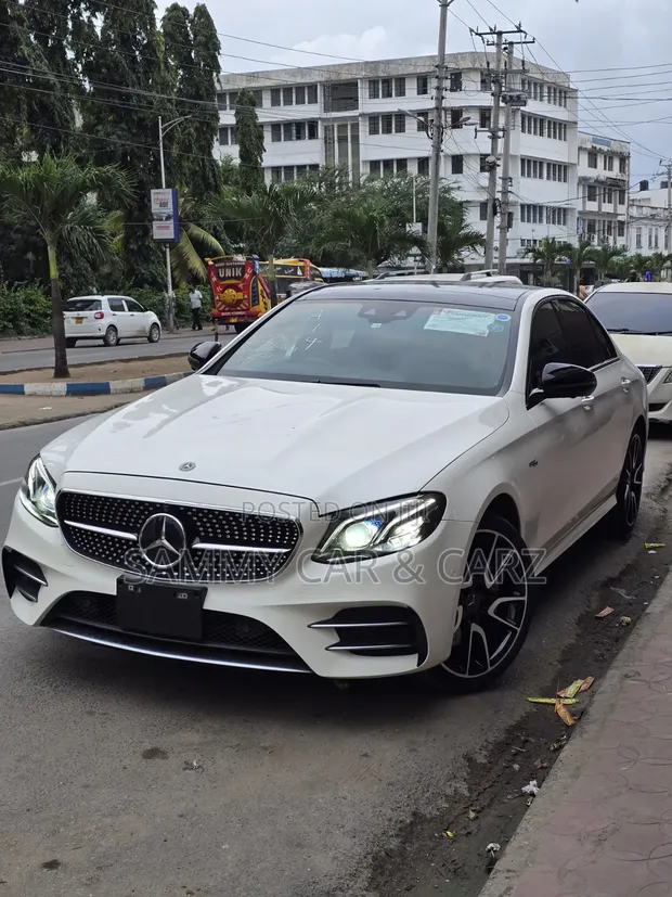 Mercedes-Benz E53 AMG E 53 4MATIC+ 2019 White - 1