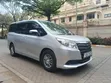 Toyota Noah 2.0 AWD 7 Seater 2015 Silver - 3