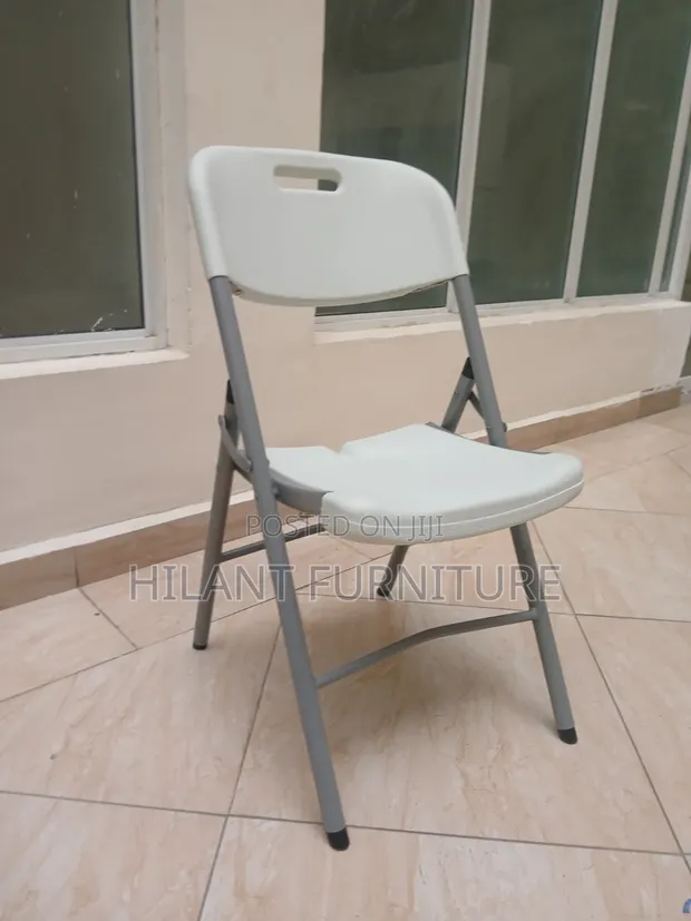 Premium Heavy-Duty White Foldable Chair - 1