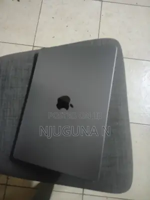 Apple MacBook Air M3 8GB RAM 256GB SSD