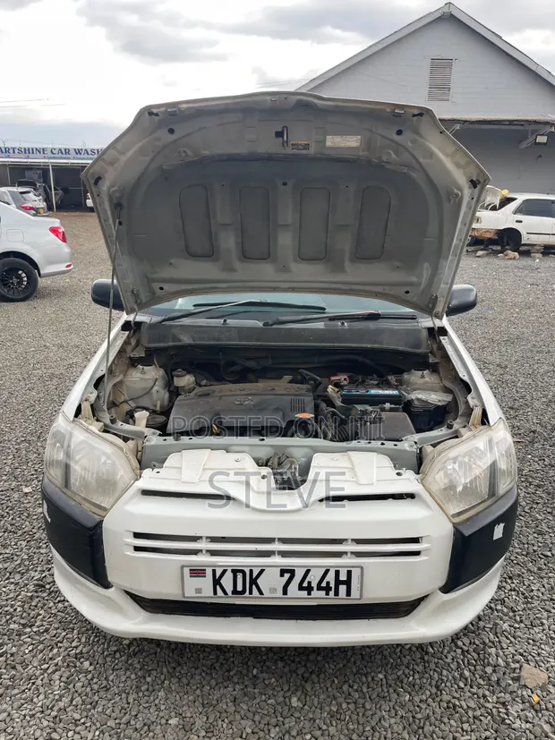 Toyota Succeed 2015 White - 1