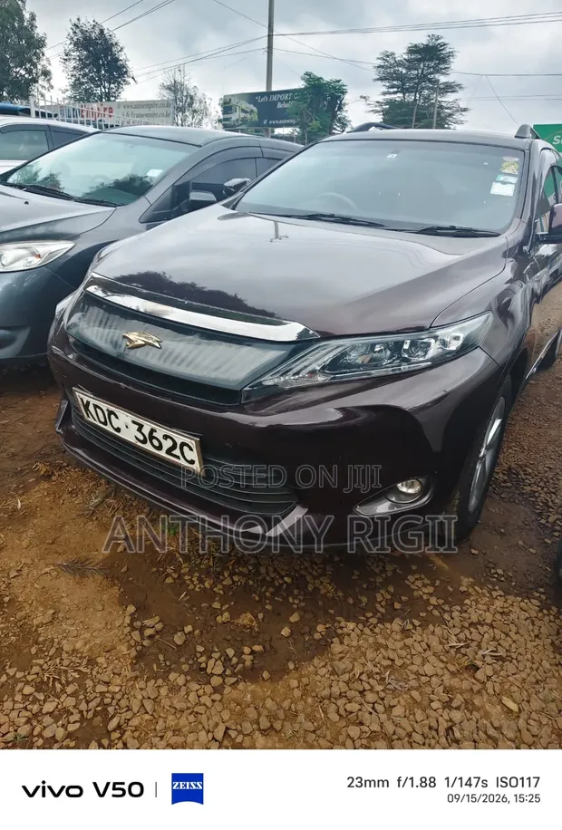 Toyota Harrier 2.0 2014 Burgundy - 1