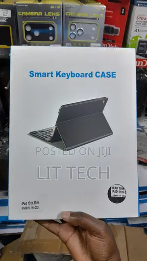 iPad 10th Gen Keyboard Case - Black