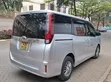 Toyota Noah 2.0 FWD (8 Seater) 2015 Silver - 1