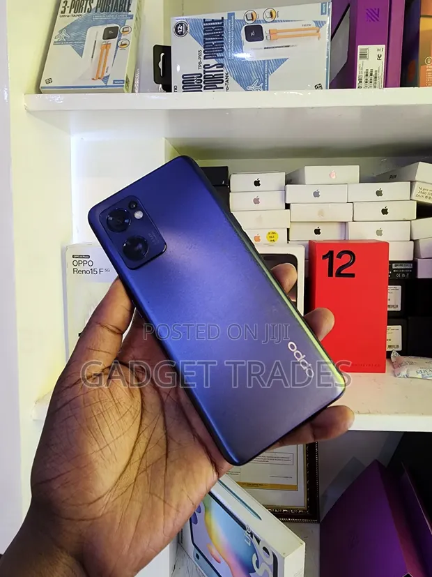 Oppo Reno7 5G 256GB Blue - 1