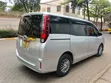 Toyota Noah 2.0 FWD (8 Seater) 2015 Silver - 5