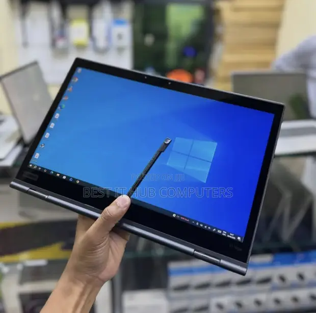 Lenovo ThinkPad X1 Yoga Laptop - Intel Core i7, 8GB RAM, 512GB SSD - 1