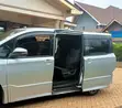 Toyota Noah 2.0 FWD (8 Seater) 2015 - Gray - 2