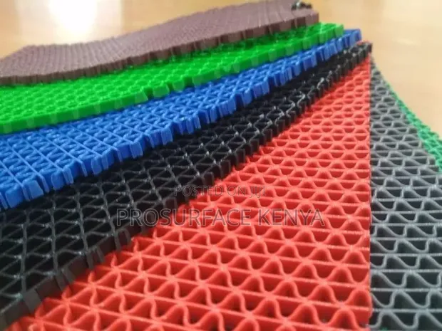 Durable PVC Anti-Slip Shower Room Floor Mat (1.2m Wide) - 1