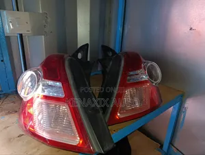 Nissan Tiida Hatchback Taillight (Used)