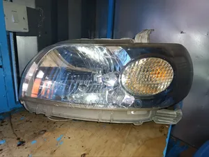 Toyota Porte Xenon Headlight (2005-2011)
