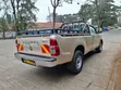 Toyota Hilux 2.5 D-4D SRX Pickup 2012 Gold - 2