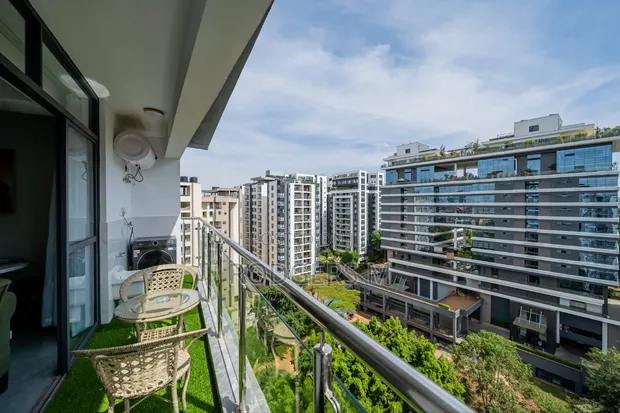 Furnished 2-Bedroom Apartment in Riverside Drive for Rent - 1