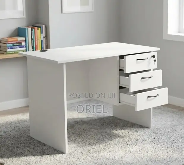 White 1.0M Study Desk - 1