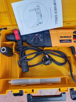 New DeWalt 800W Electric Rotary Hammer