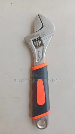 Adjustable Spanner 200x26mm