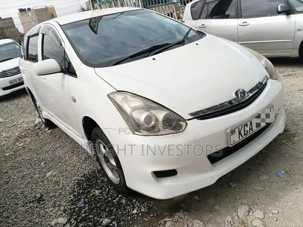 Toyota Wish 2010 White - 1