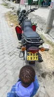 Bajaj Boxer 150 UG 2018 Red - 4